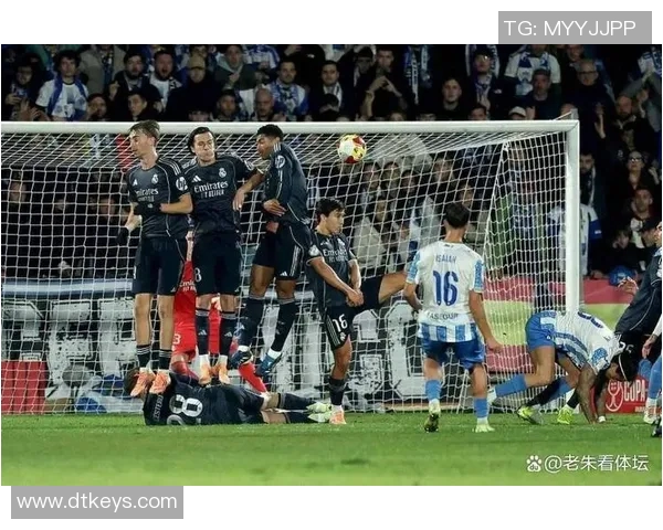 巴塞罗那签下世界级前锋，挑战皇家马德里的霸权！